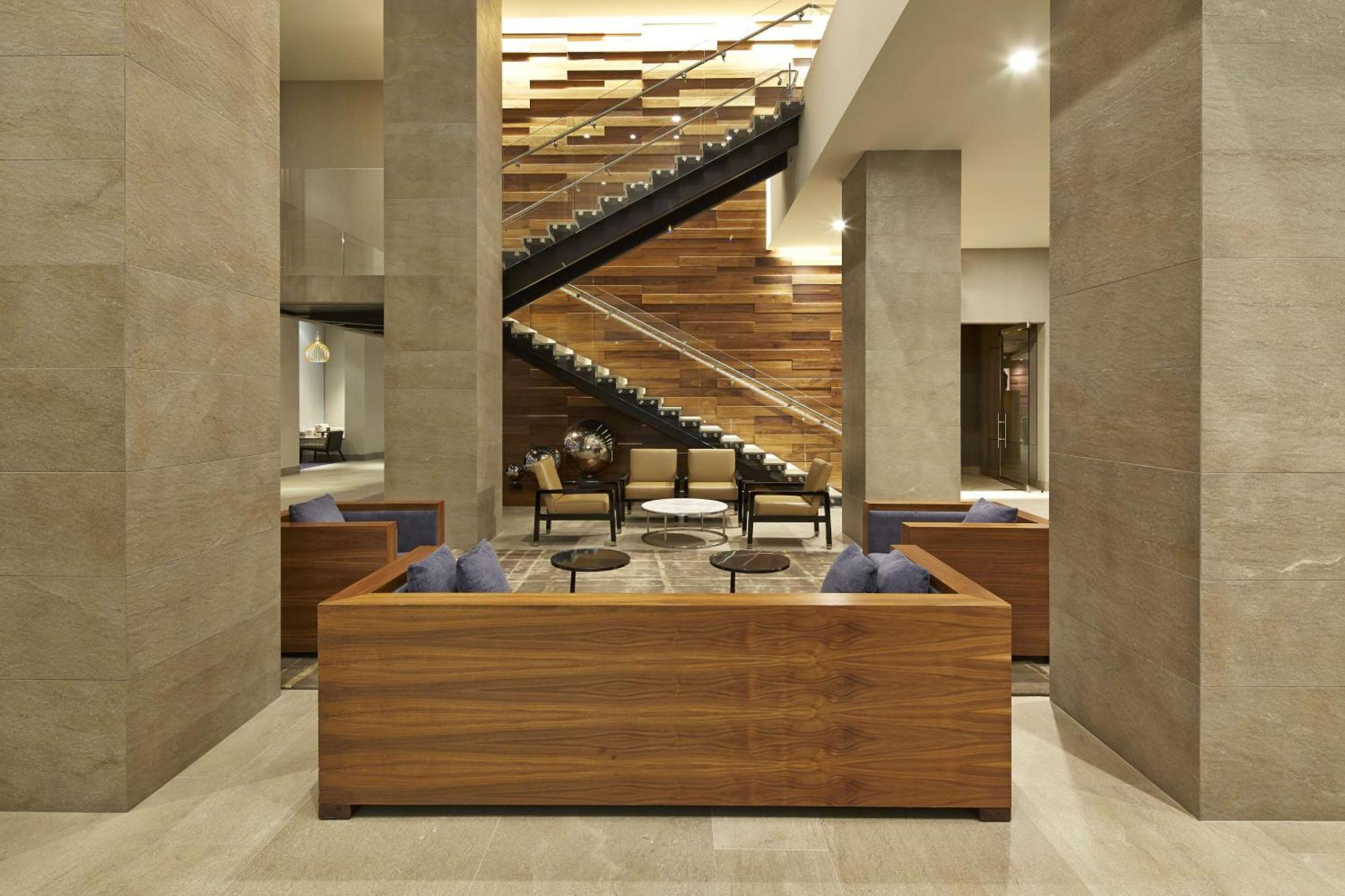 Hilton San Diego Mission Valley Экстерьер фото